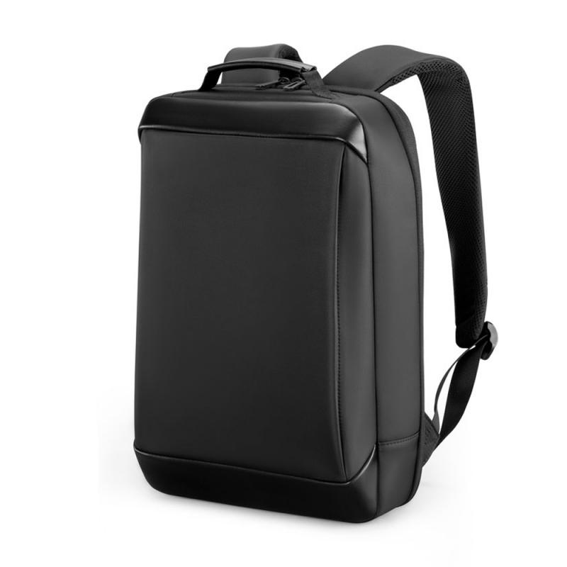 MOCHILA DE POLIÉSTER USB 19L TRÊS COMPARTIMENTOS